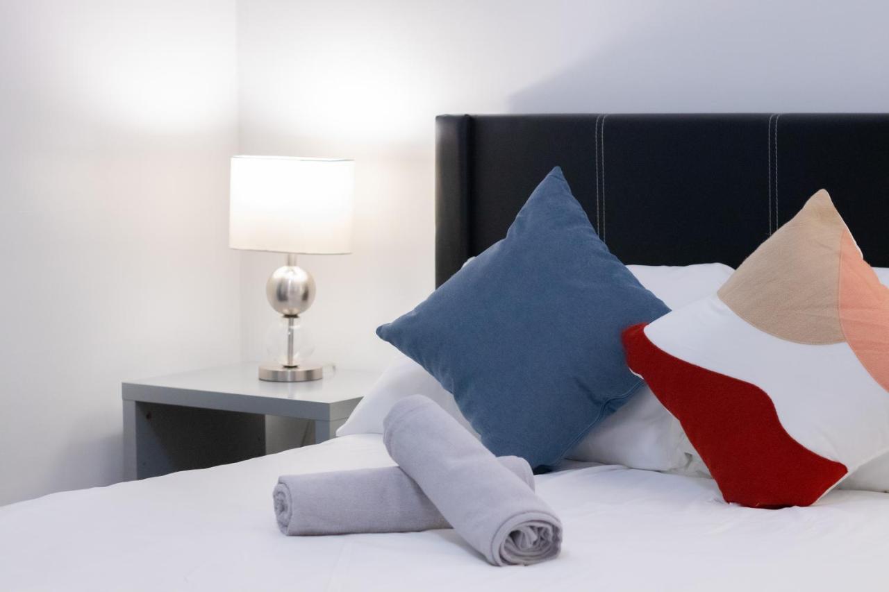 Cozy Private Room-Your Perfect Place In המילטון מראה חיצוני תמונה